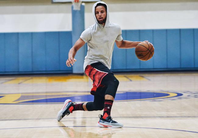 马斯克U转 马斯克U转