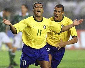 若昂-佩德罗为蓝军首发前5场5球，是英超时代队史第4位做到的