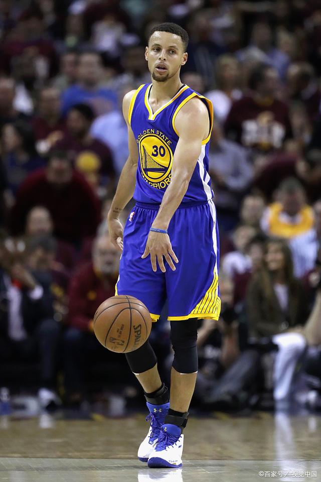 在进球与助 在进球与助