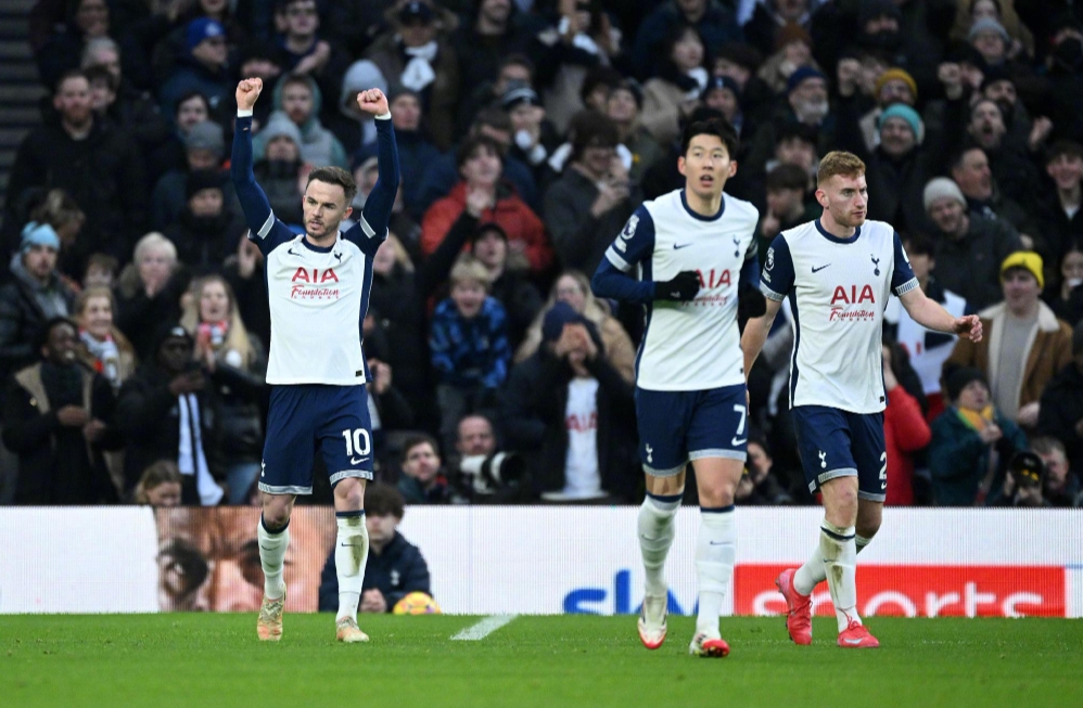 禁区混战中 禁区混战中